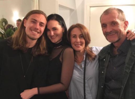 Jackson Irvine with his parents Steve and Danielle and sister